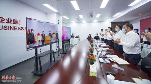 海南自贸港与香港投资合作交流会召开 梁振英冯飞致辞赋能会议及展览服务